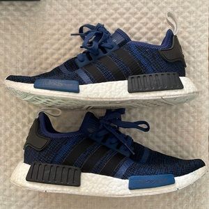 Adidas NMD R1. Navy Mens 10